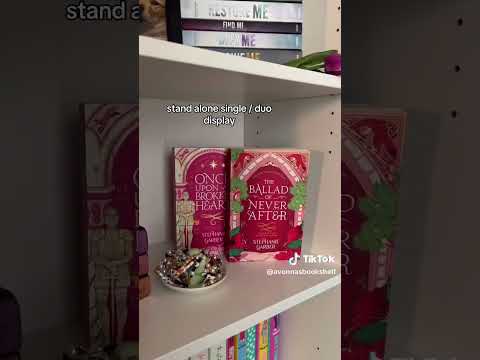 Bookshelf decorating ideas
