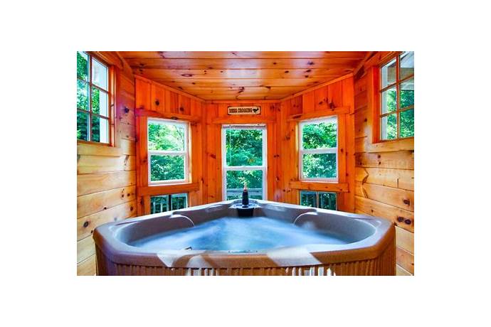 Private romantic getaways near me with hot tub